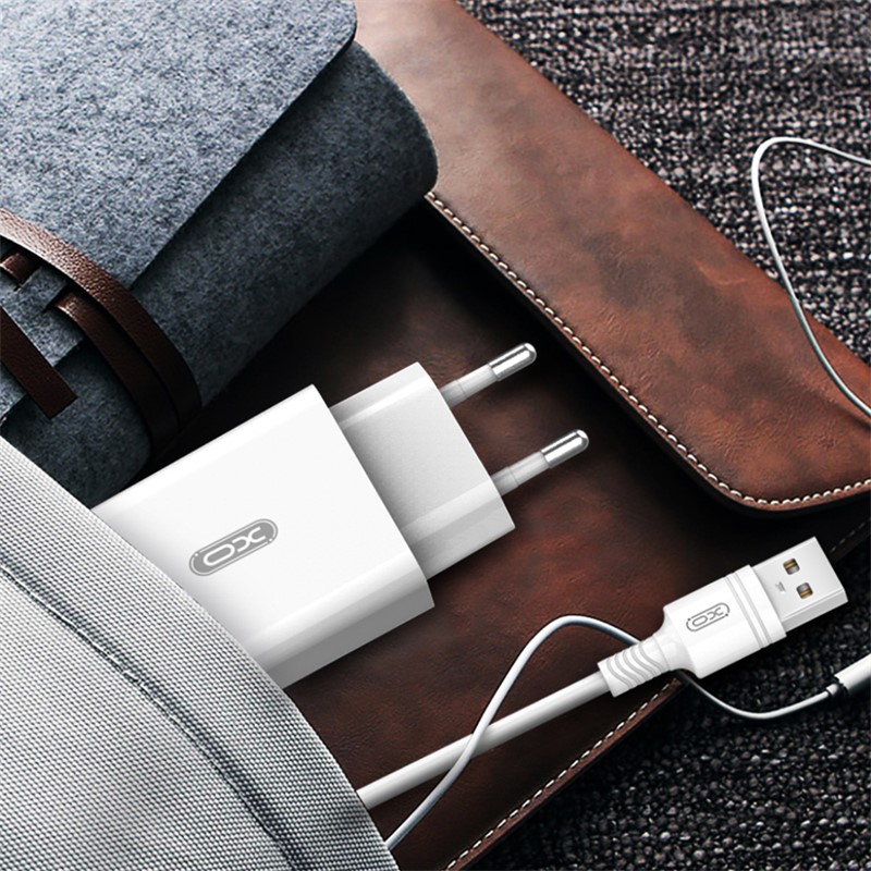 XO L36 BRZI PUNJAČ QC3.0 JEDAN PORT SA APPLE KABLOM